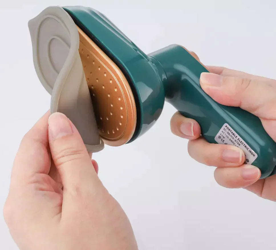Mini Ferro de Passar Roupa Portátil - Vitrine Pop